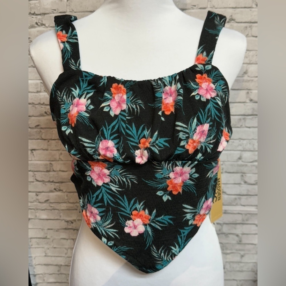Madden NYC Women's Juniors XS/S/XXL Floral Sleeveless Crop Handkerchief Top NEW